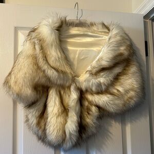 White Tan Faux Fur Shoulder Wrap